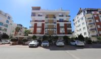 AN-1181, Klimatisierte Wohnung (3 Zimmer, 1 Bad) mit Balkon und Pool in Antalya-Konyaalti