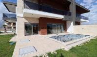 AN-1548, Neubau-Villa (5 Zimmer, 3 Bäder) mit Pool und Terrasse in Antalya-Dösemealti