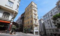 IS-3253, Meerblick-Wohnung mit Balkon und separater Küche in Istanbul-Beyoglu