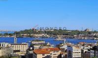 IS-4049, Strandnahe Meerblick-Eigentumswohnung mit Balkon in Istanbul-Beyoglu