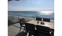 IS-4350, Am Strand gelegene Meerblick-Wohnung mit Balkon in Istanbul-Büyükcekmece