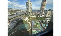 IS-4430, Fernblick-Wohnung mit Balkon und Pool in Istanbul-Ümraniye