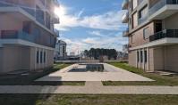 AN-2065, Neubau-Eigentumswohnung mit Pool und Balkon in Antalya-Aksu