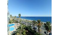 AN-2075, Am Strand gelegene Meerblick-Wohnung mit Balkon in Antalya-Konyaalti