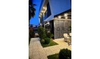 AN-2097, Fernblick-Villa mit Pool und Balkon in Antalya-Zentrum