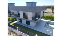 IS-4549-1, Fernblick-Villa (5 Zimmer, 5 Bäder) mit Pool und Balkon in Istanbul-Silivri