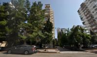 AN-2099, Klimatisierte Wohnung mit Balkon und separater Küche in Antalya-Konyaalti