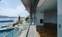 IS-4628, Am Strand gelegene Meerblick-Eigentumswohnung mit Balkon in Istanbul-Besiktas