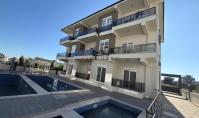 AN-2254, Neubau-Eigentumswohnung mit Balkon und Pool in Antalya-Kepez