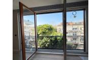 IS-5143, Am Strand gelegene, zentrumsnahe Wohnung mit Balkon in Istanbul-Kadiköy