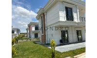 IS-5210, Leben mit Terrasse und Pool in Büyükçekmece – Geräumiges Anwesen für komfortables Wohnen