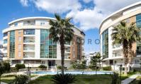 AN-2387, Erstklassiges Apartment mit Meerblick, Balkon und Pool in Antalya-Konyaaltı