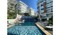AN-2394, Geräumige Wohnung mit Fernblick, Pool und Balkon in Antalya Konyaalti