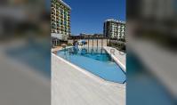 AL-1916, Spa-, Hamam- und Hallenbadkomplex mit überdachtem Parkplatz – 80 m² große 2+1-Wohnung im 5. Stock, Avsallar