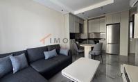 AL-1987, Balkon mit Blick auf den Pool – Möblierte 59 m² große 1+1-Wohnung mit bestehendem Mieter, Wohnanlage mit Anspruch auf Aufenthaltsgenehmigung, Oba