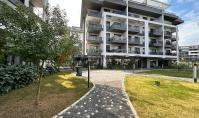 AL-1993, Großer Balkon mit Blick auf den Pool, 800 m bis zum Meer – Unmöblierte 65 m² große 1+1-Wohnung mit Innenpool, Fitnessraum und Sauna, Oba