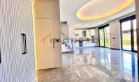AL-2056, Garten-Maisonettewohnung im Erdgeschoss mit zwei Balkonen – unmöbliert, 180 m², 4+1, drei Badezimmer und Pool, Oba