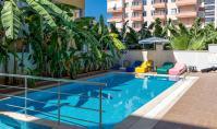 AL-2149, 100 m² große 2+1-Wohnung mit Anspruch auf die Staatsbürgerschaft, zwei Badezimmern, Pool und Sauna-Anlage, Mahmutlar (um 19.800 € reduziert)