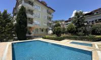 AL-2187, Zwei Balkone und eine Gartenanlage mit Pool – Geräumige 2+1-Wohnung mit 110 m² im erhöhten Erdgeschoss, Alanya-Zentrum