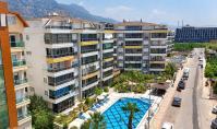 AL-2184, Meer- und Poolblick von einem verglasten Balkon – möblierte 60 m² große 1+1-Wohnung, 150 m zum Strand, Kestel
