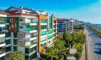 AL-2190, Gebäude direkt am Strand mit verglastem Balkon – möblierte 60 m² große 1+1-Wohnung im 4. Stock, Pools, Sauna und Hamam, Kestel