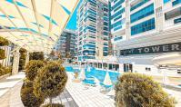 AL-2244, Tower Residence mit Außenpool – möblierte 100 m² große 2+1-Wohnung, 5. Etage, Baujahr 2017, 350 m vom Meer entfernt, Mahmutlar