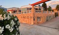 AL-2344, Private Villa auf einem 400 m² großen Grundstück: Möblierte 3+1-Wohnung mit Kamin, Wintergarten und riesiger Terrasse, Mahmutlar