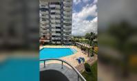 AL-2336, Berechtigt zum Erwerb der Staatsbürgerschaft – 130 m² große 2+1-Wohnung mit Blick auf den Pool, verglastem Balkon und 2 Bädern, Mahmutlar