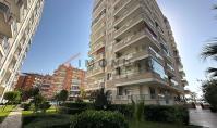 AL-2341, 8. Etage, direkt am Meer, Meerblick: Möblierte 2+1-Wohnung mit 135 m², zwei Balkonen, Tennisplatz und Sauna, Mahmutlar
