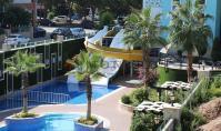 AL-2365, 300 m vom Meer entfernt: Möblierte 70 m² große 1+1-Wohnung in einem Aquapark-Komplex mit Hamam und Hallenbad, Mahmutlar